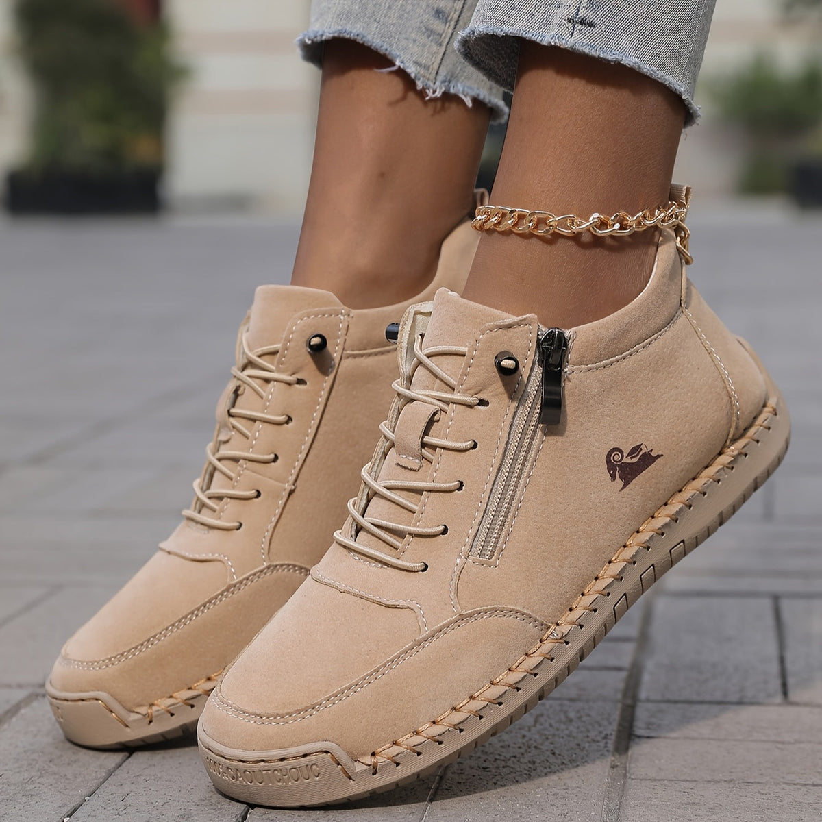 Mila  – Comfortable orthopedic sneakers + zipper V2